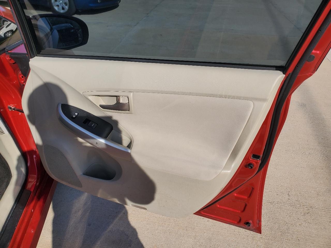 Toyota Prius Prius III 2013