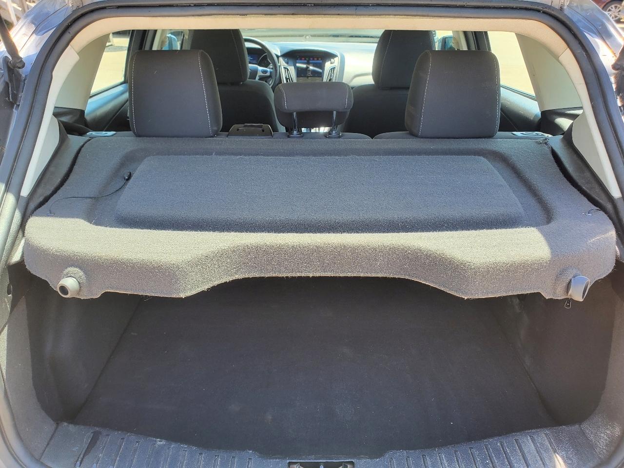 Ford Focus SE Hatch 2014