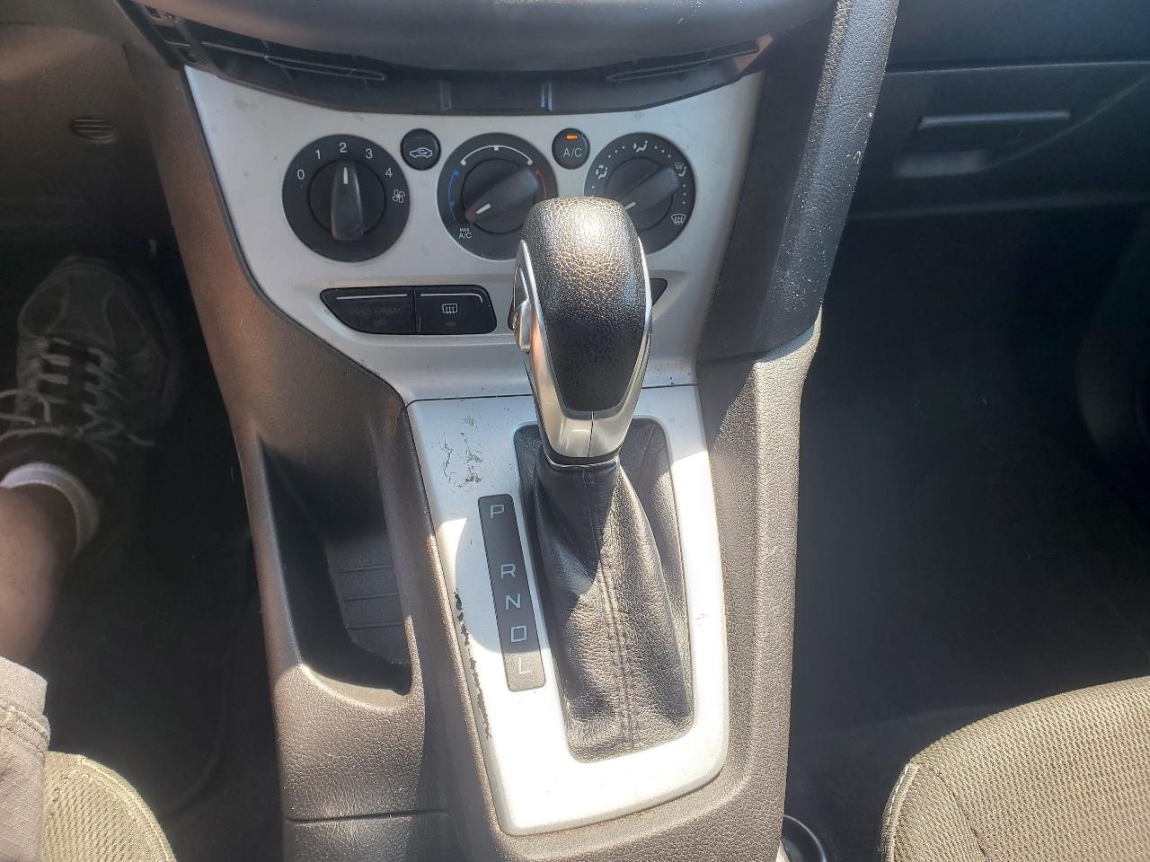 Ford Focus SE Hatch 2014