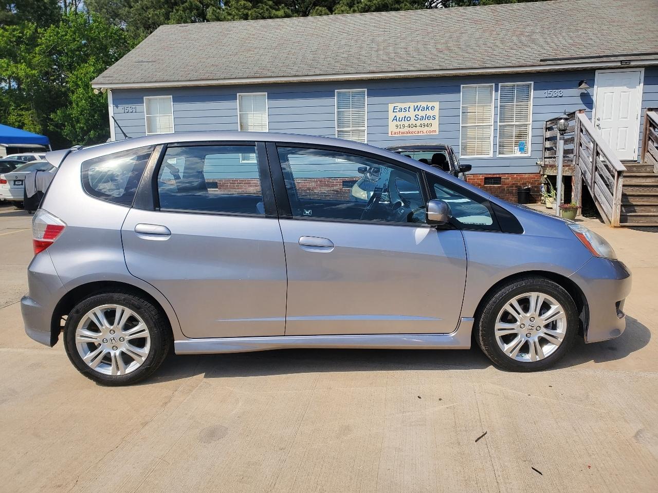 Honda Fit Sport 5-Speed MT 2009