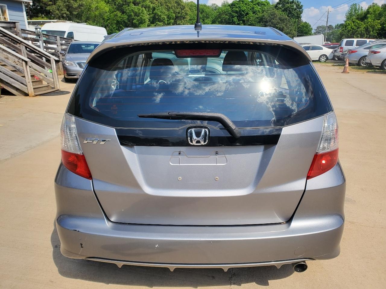 Honda Fit Sport 5-Speed MT 2009