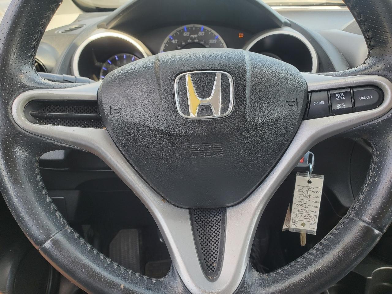 Honda Fit Sport 5-Speed MT 2009