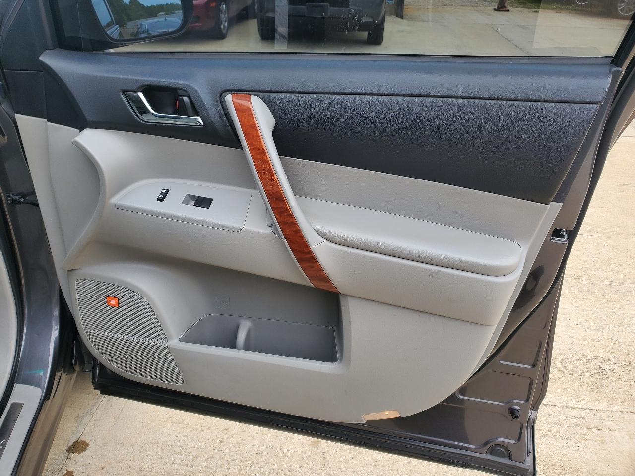 Toyota Highlander Limited 4WD 2008