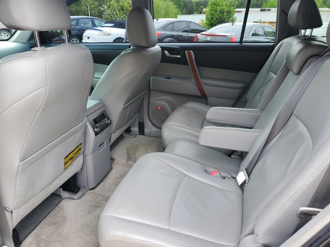 Toyota Highlander Limited 4WD 2008