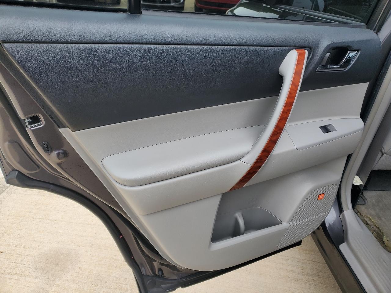 Toyota Highlander Limited 4WD 2008