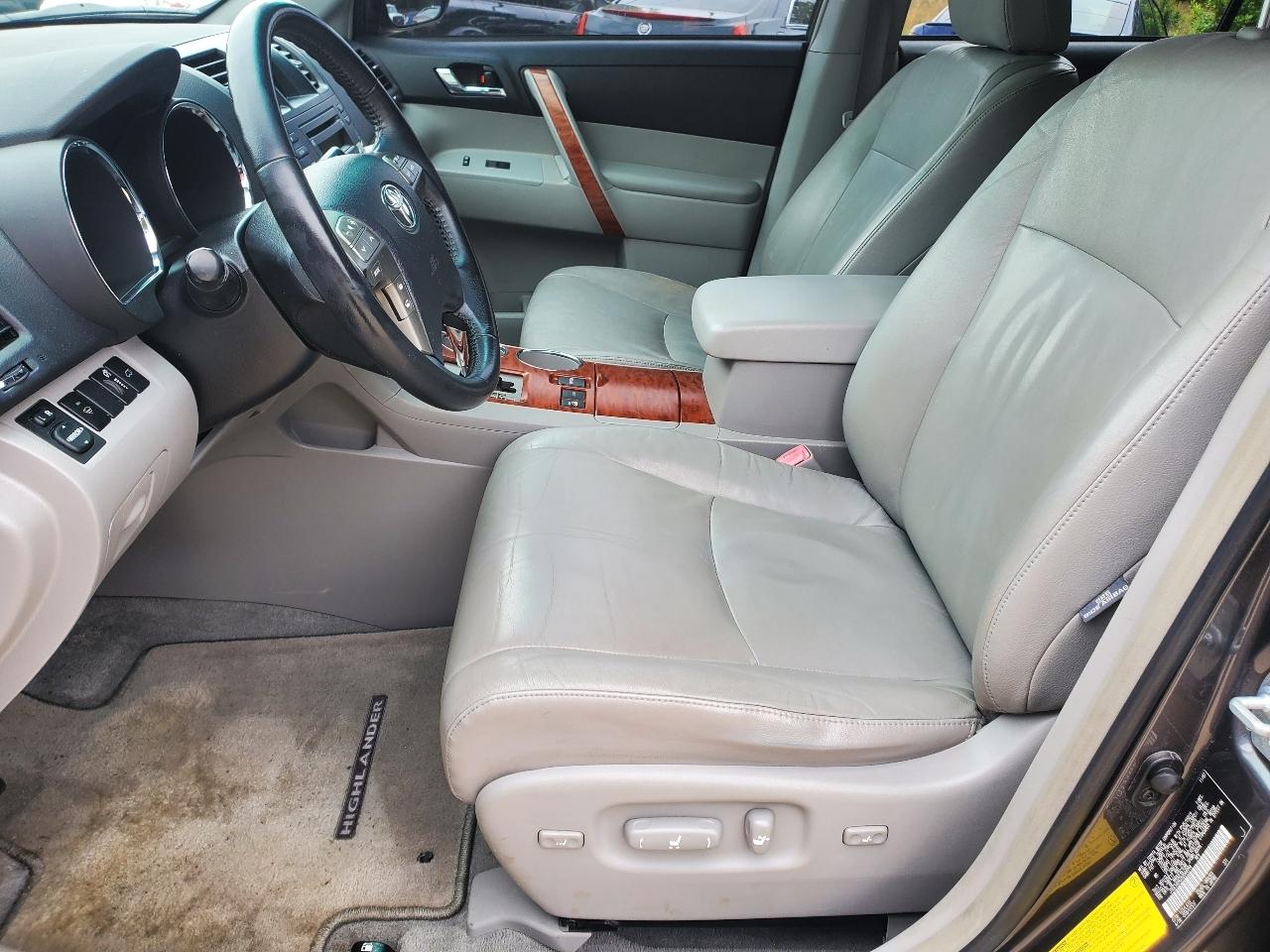 Toyota Highlander Limited 4WD 2008