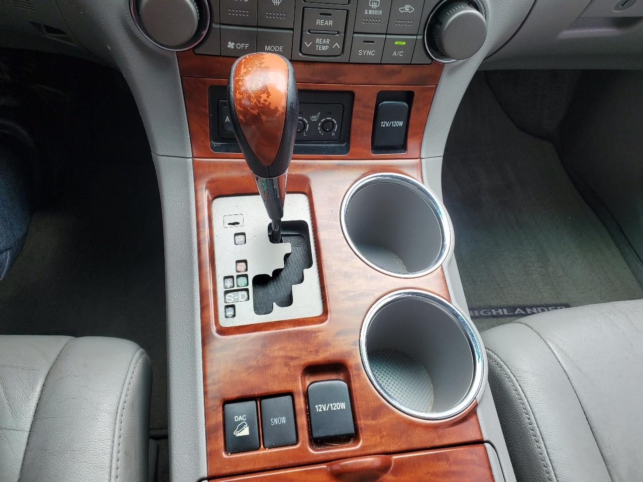 Toyota Highlander Limited 4WD 2008