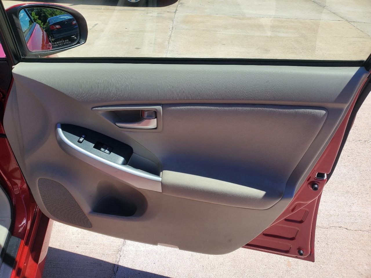 Toyota Prius Four 2015