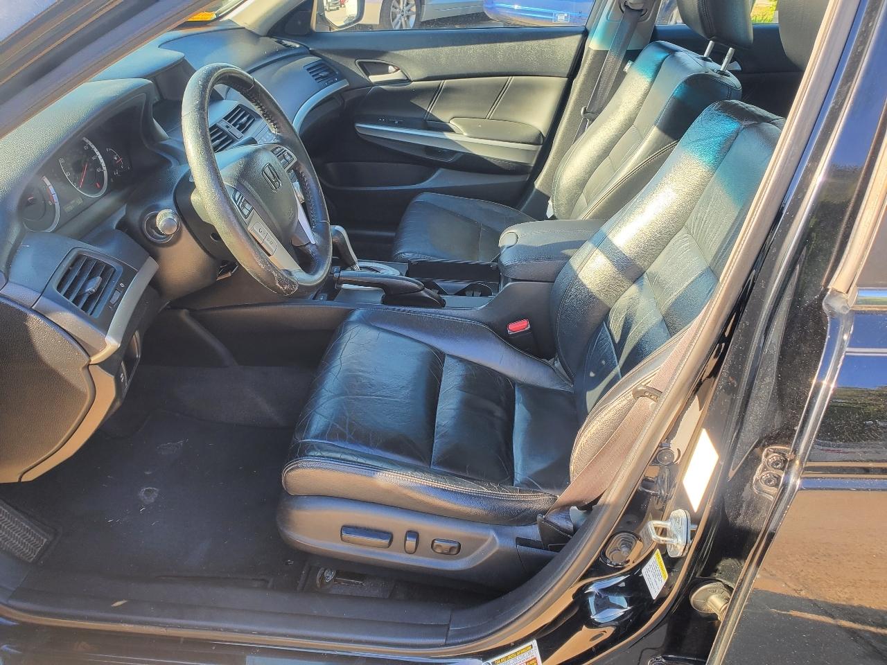 Honda Accord EX-L Sedan AT 2010
