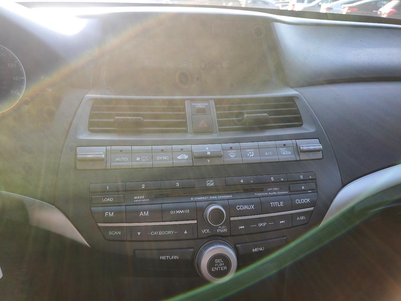 Honda Accord EX-L Sedan AT 2010