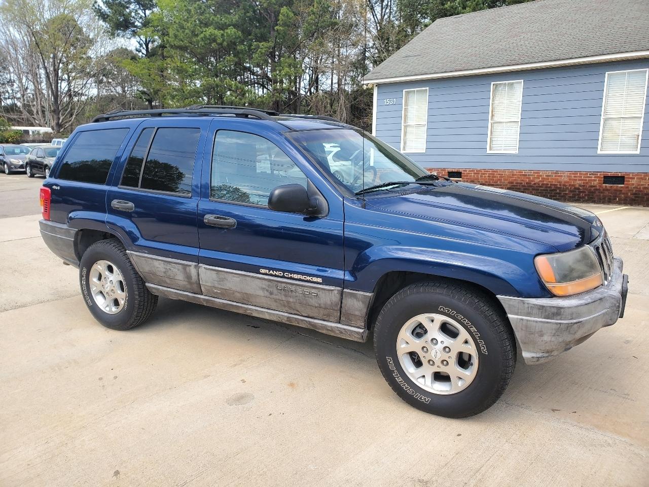 Jeep Grand Cherokee Laredo 4WD 2000