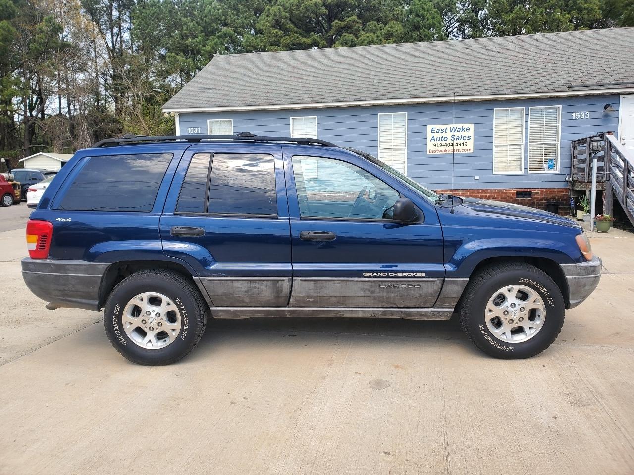 Jeep Grand Cherokee Laredo 4WD 2000