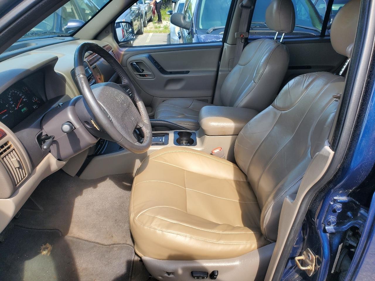 Jeep Grand Cherokee Laredo 4WD 2000
