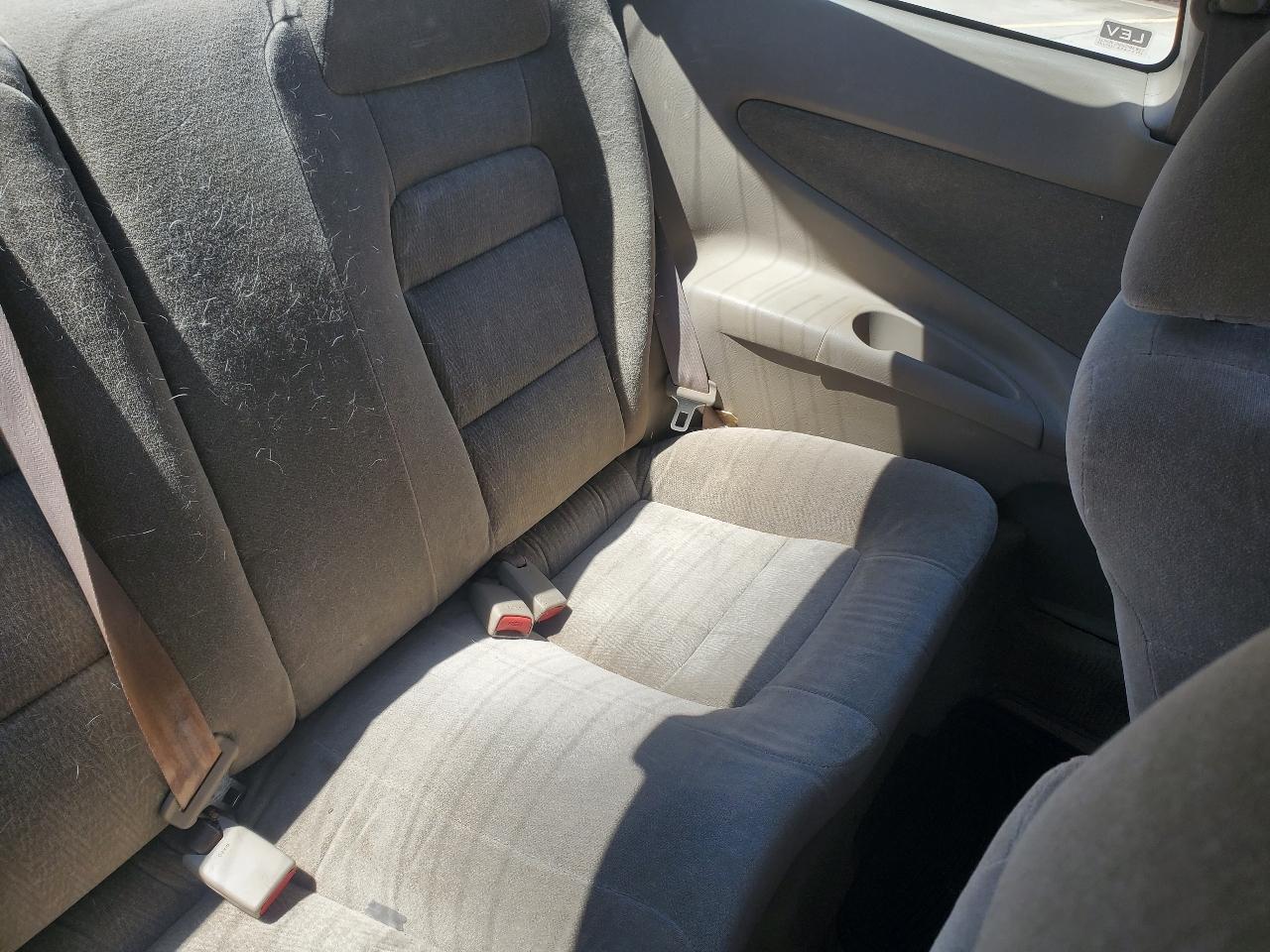 Honda Accord LX coupe 2000