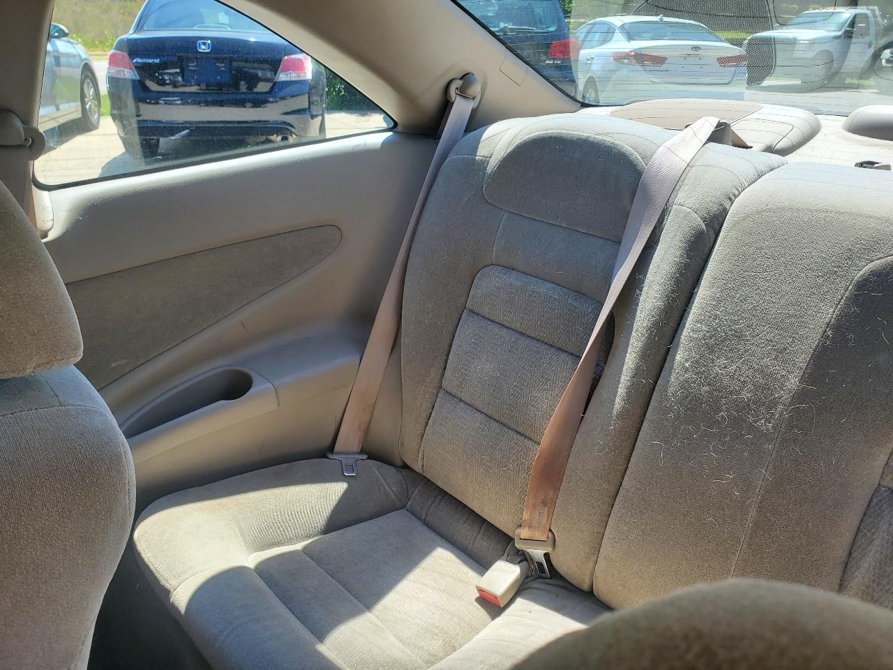 Honda Accord LX coupe 2000