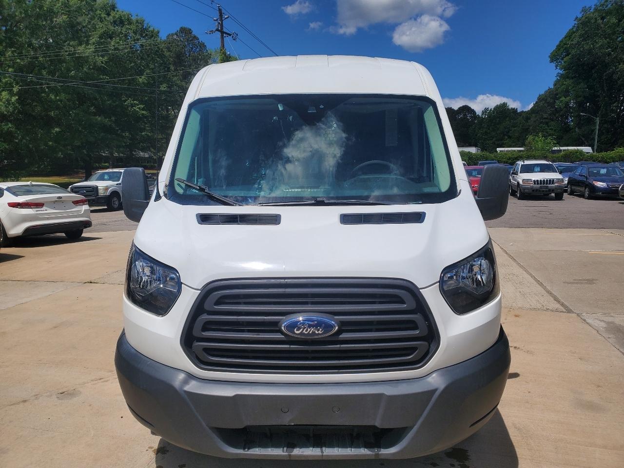 Ford Transit 350 Van Med. Roof w/Sliding Pass. 148-in. WB 2018