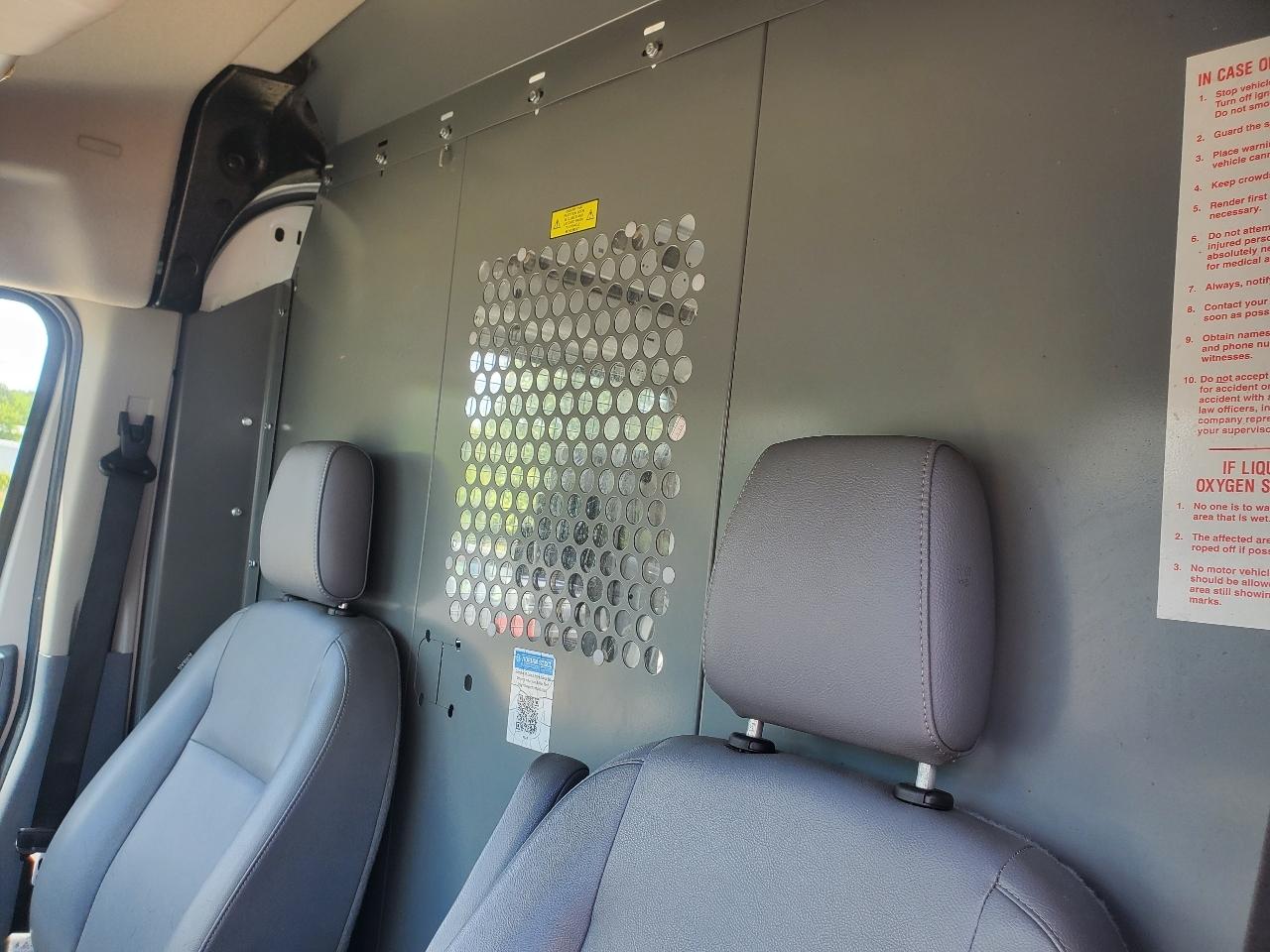 Ford Transit 350 Van Med. Roof w/Sliding Pass. 148-in. WB 2018