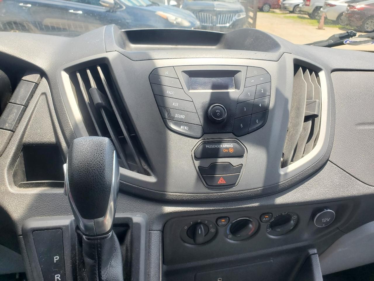Ford Transit 350 Van Med. Roof w/Sliding Pass. 148-in. WB 2018