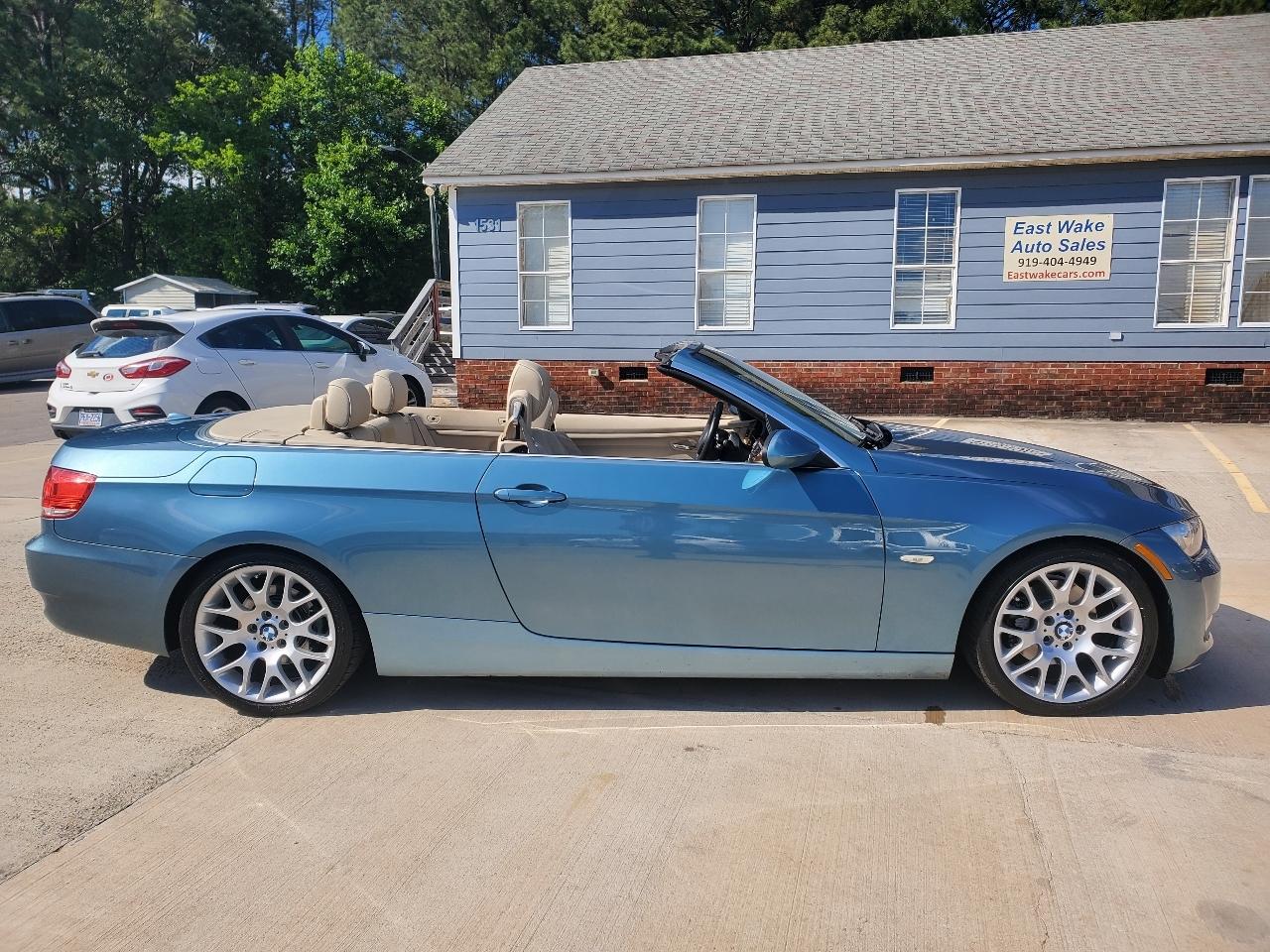 BMW 3-Series 328i Convertible 2008