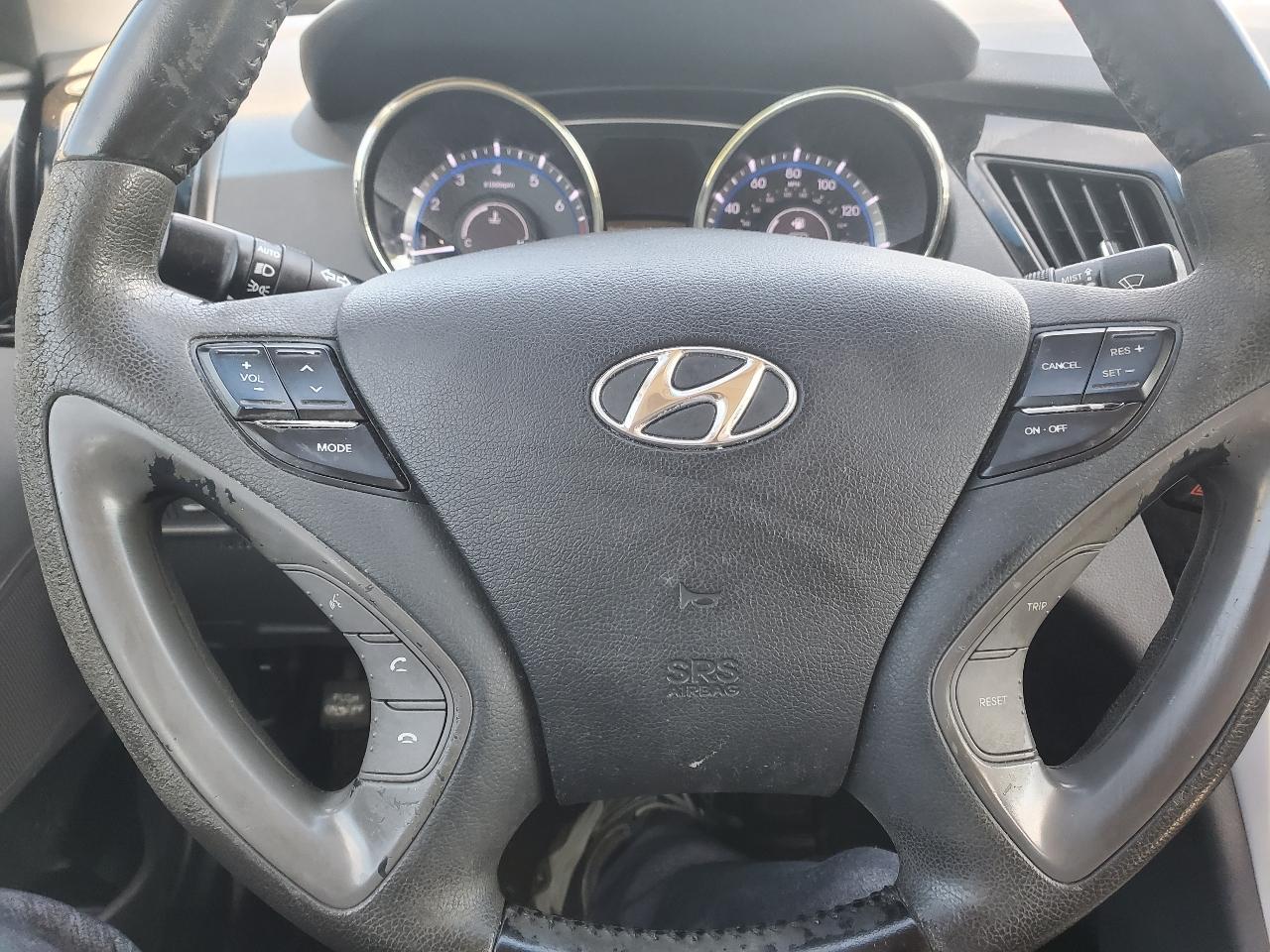Hyundai Sonata Limited 2011