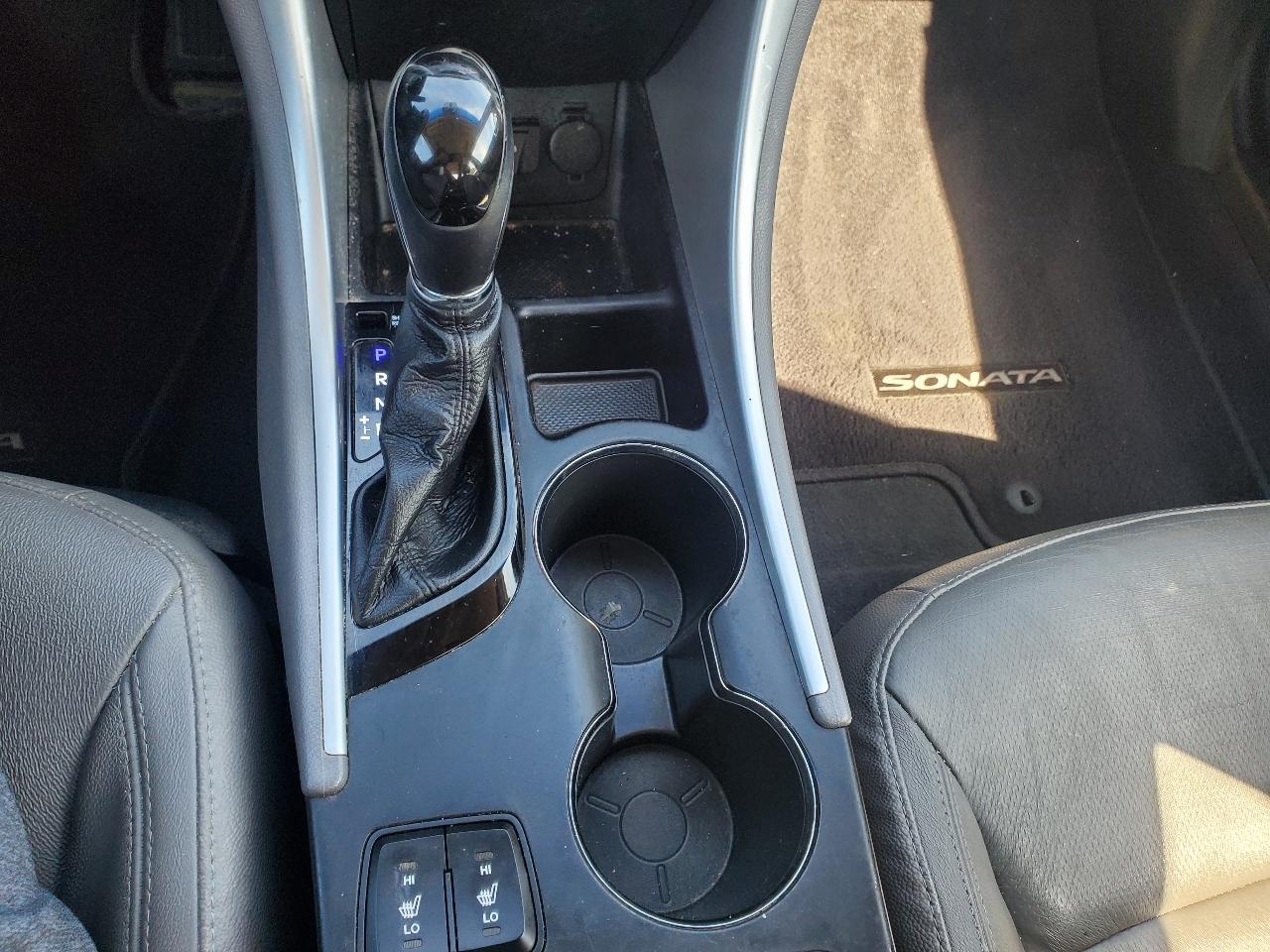 Hyundai Sonata Limited 2011