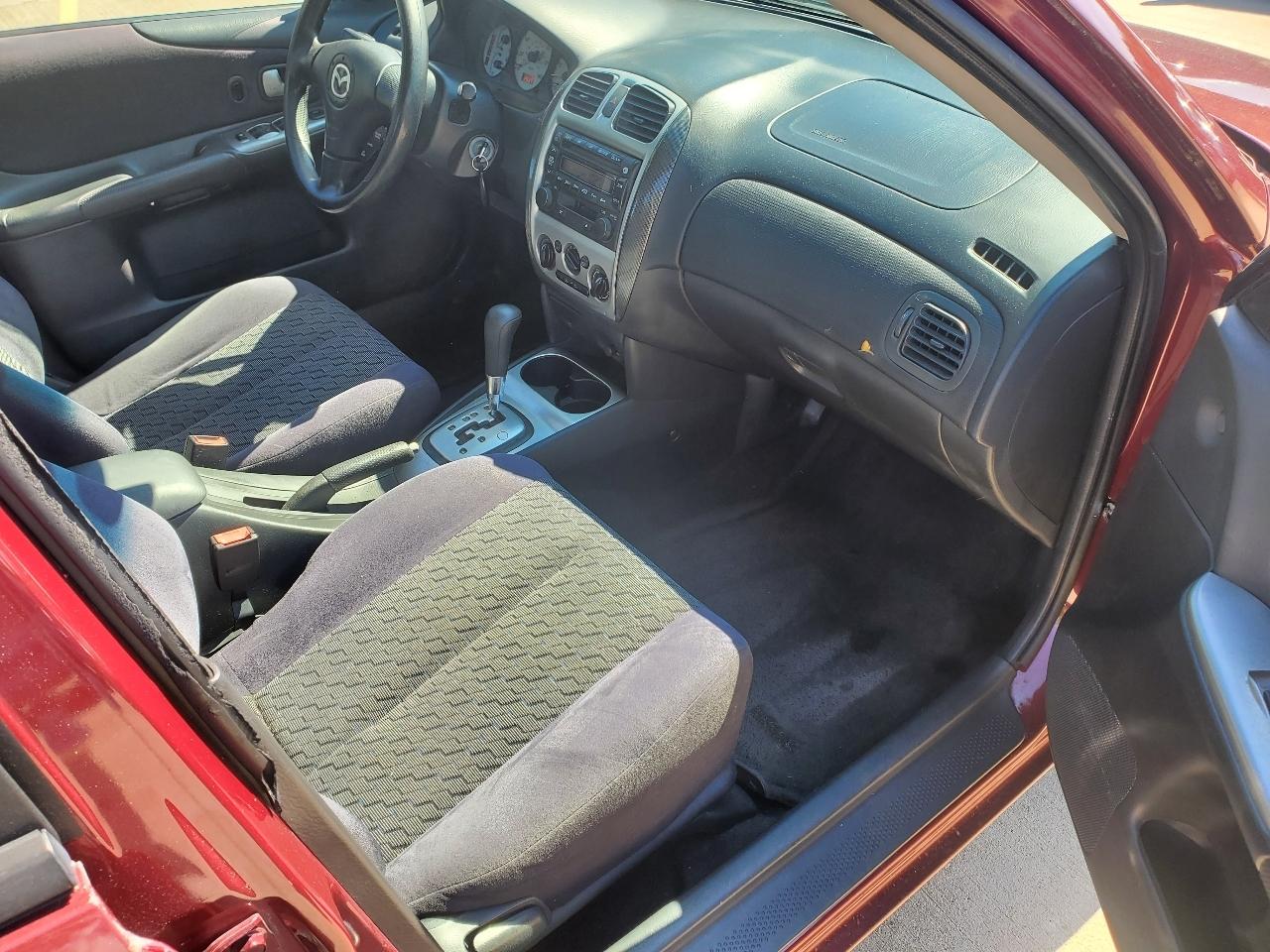 Mazda Protege DX 2003