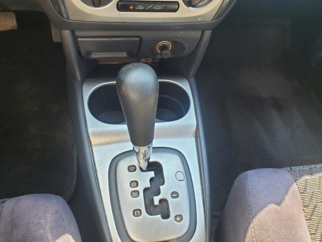Mazda Protege DX 2003