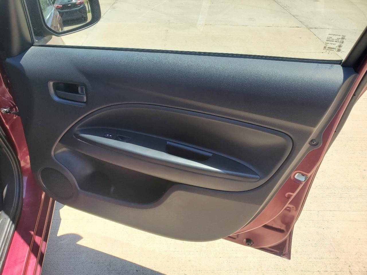 Mitsubishi Mirage G4 ES 2017