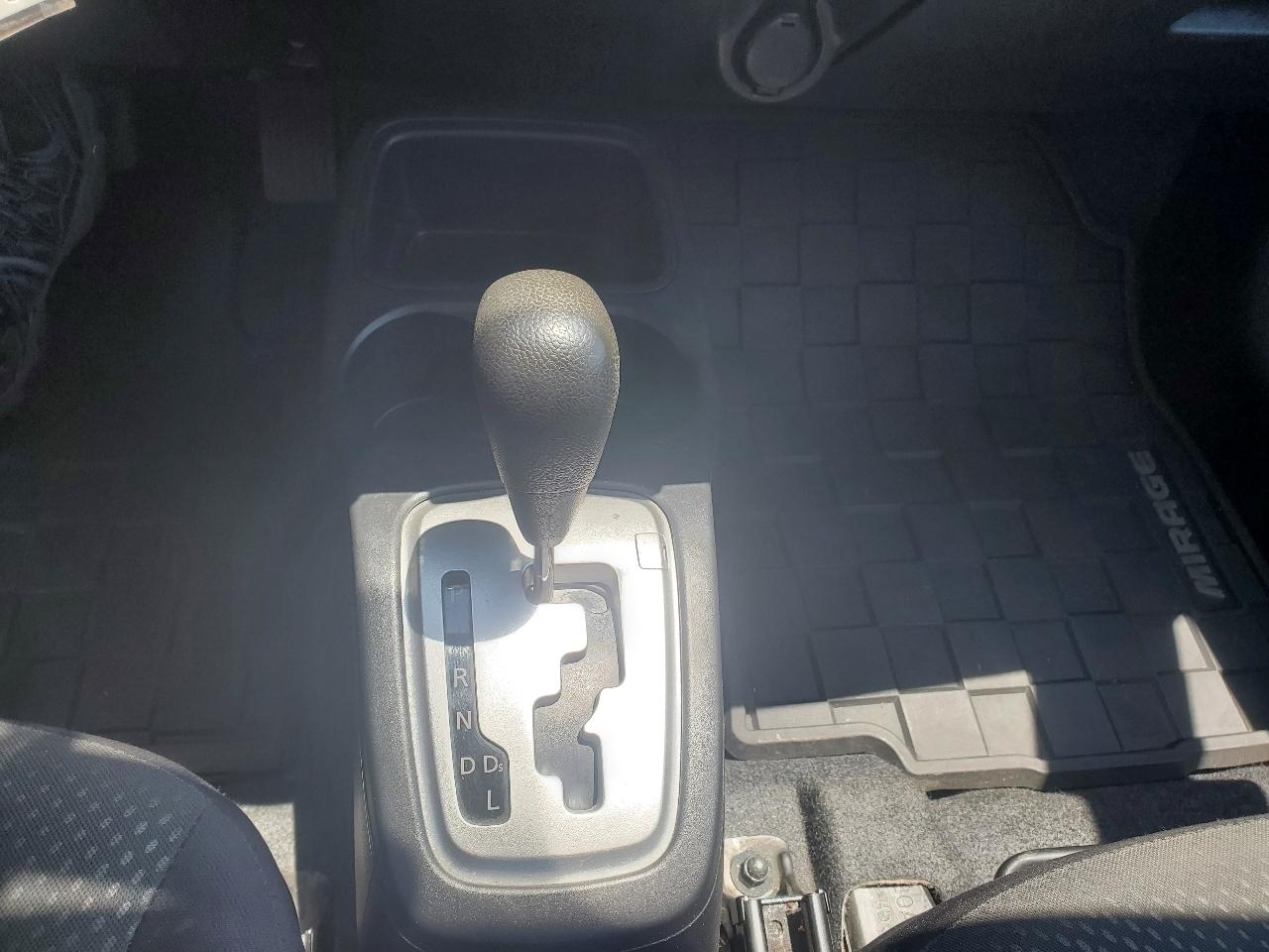 Mitsubishi Mirage G4 ES 2017