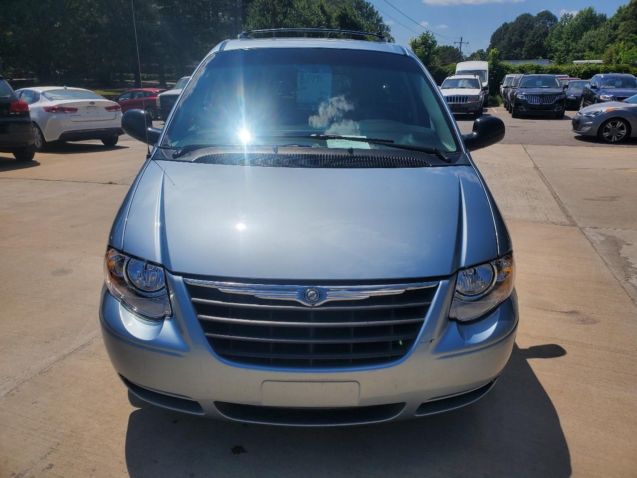 Chrysler Town & Country Touring 2005