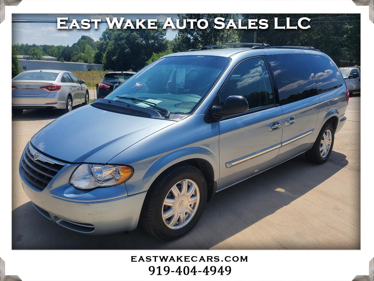 Chrysler Town & Country Touring 2005