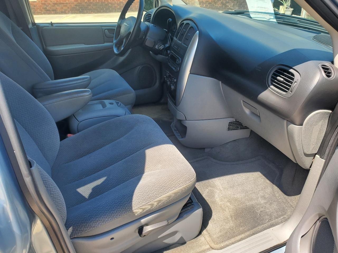Chrysler Town & Country Touring 2005