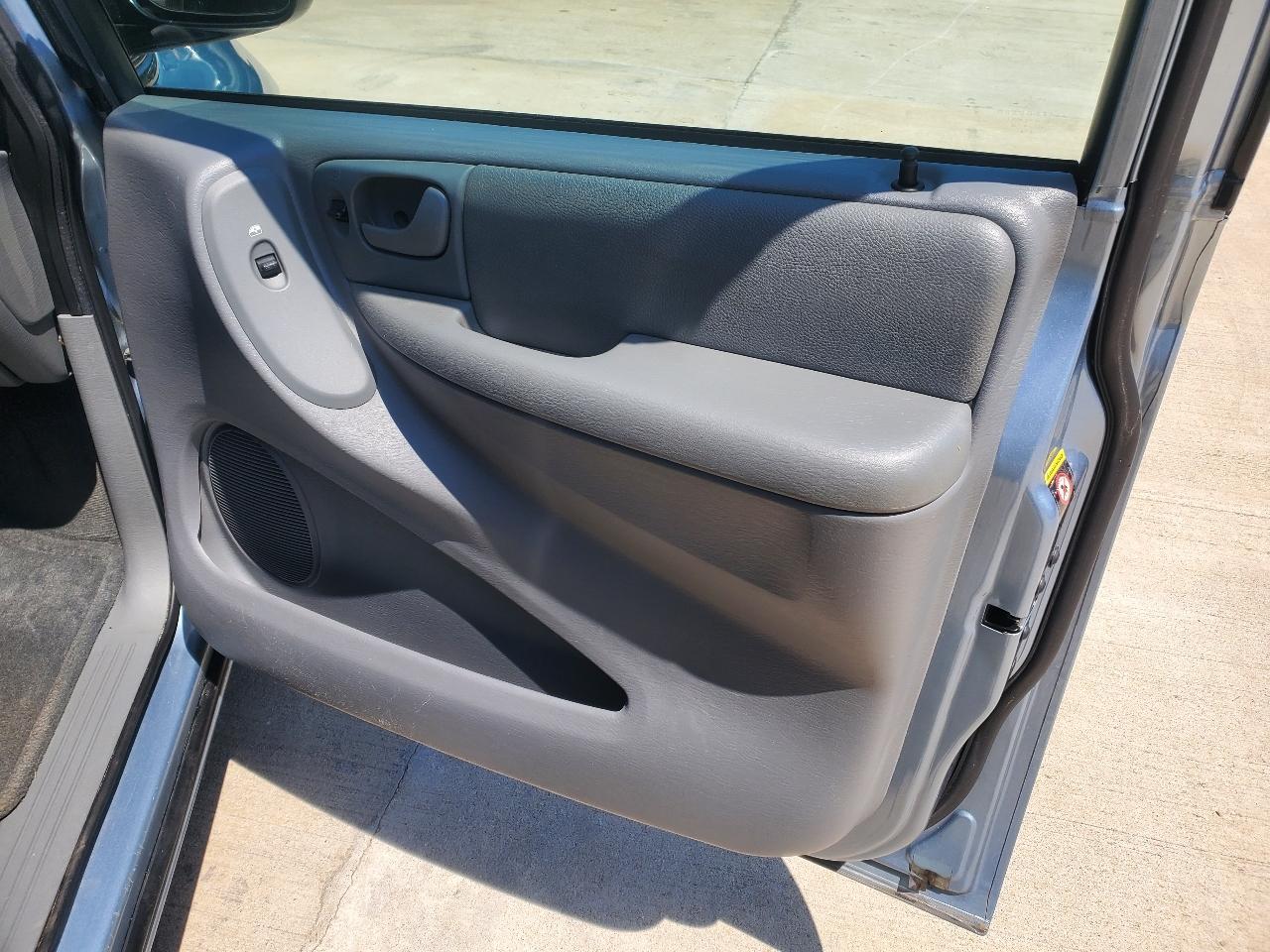 Chrysler Town & Country Touring 2005