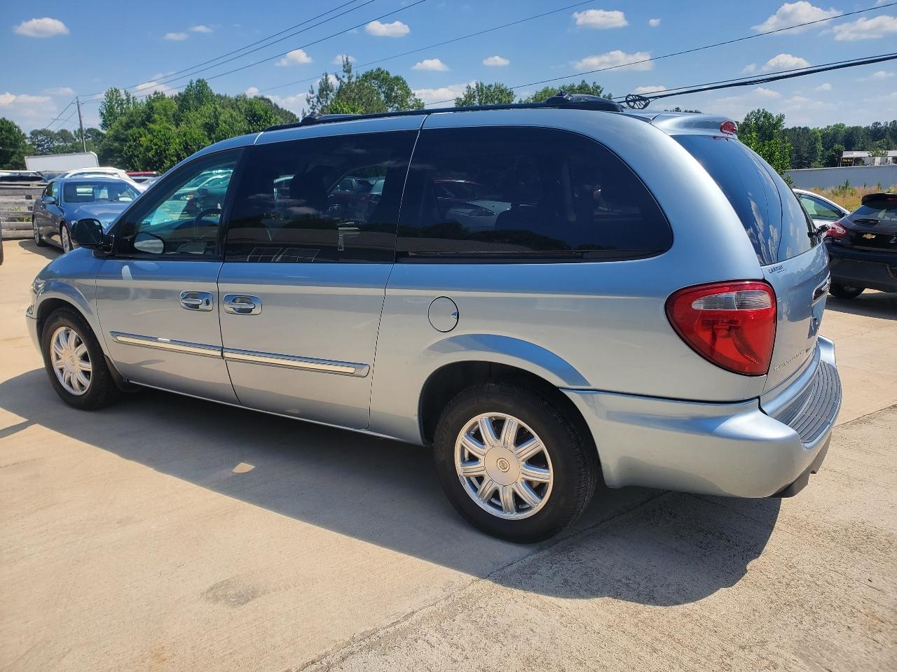 Chrysler Town & Country Touring 2005
