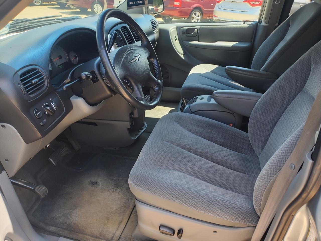 Chrysler Town & Country Touring 2005