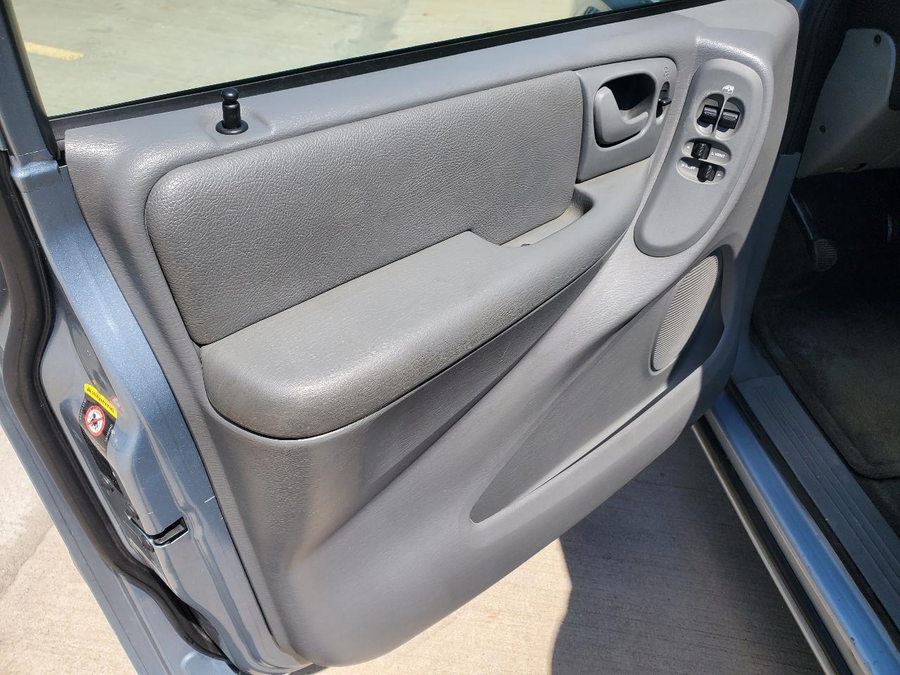 Chrysler Town & Country Touring 2005