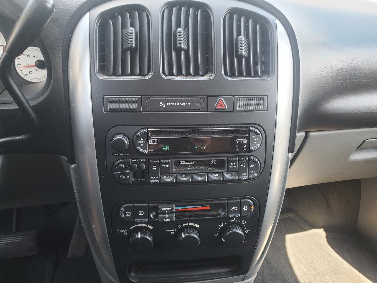 Chrysler Town & Country Touring 2005