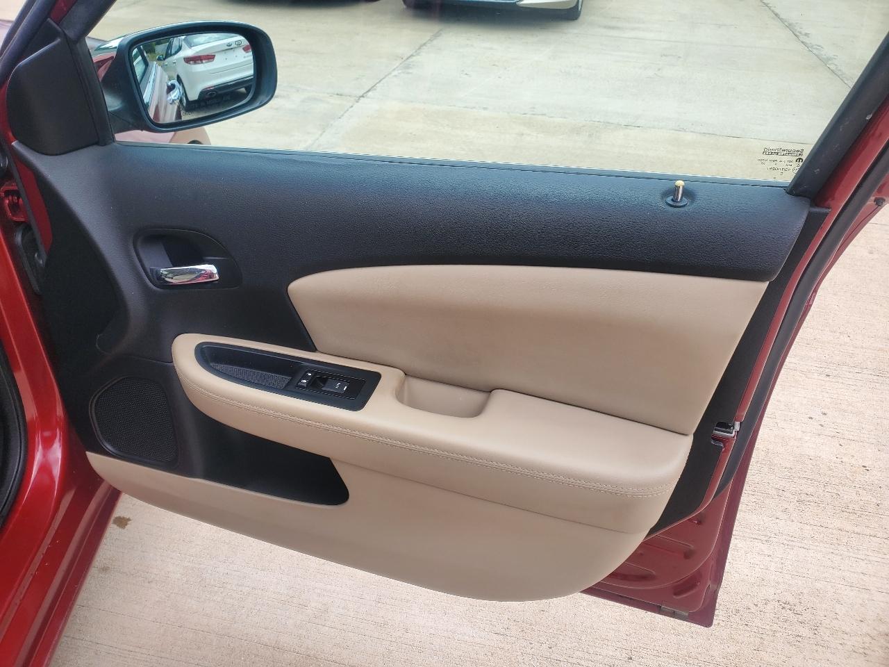Chrysler 200 Limited 2012