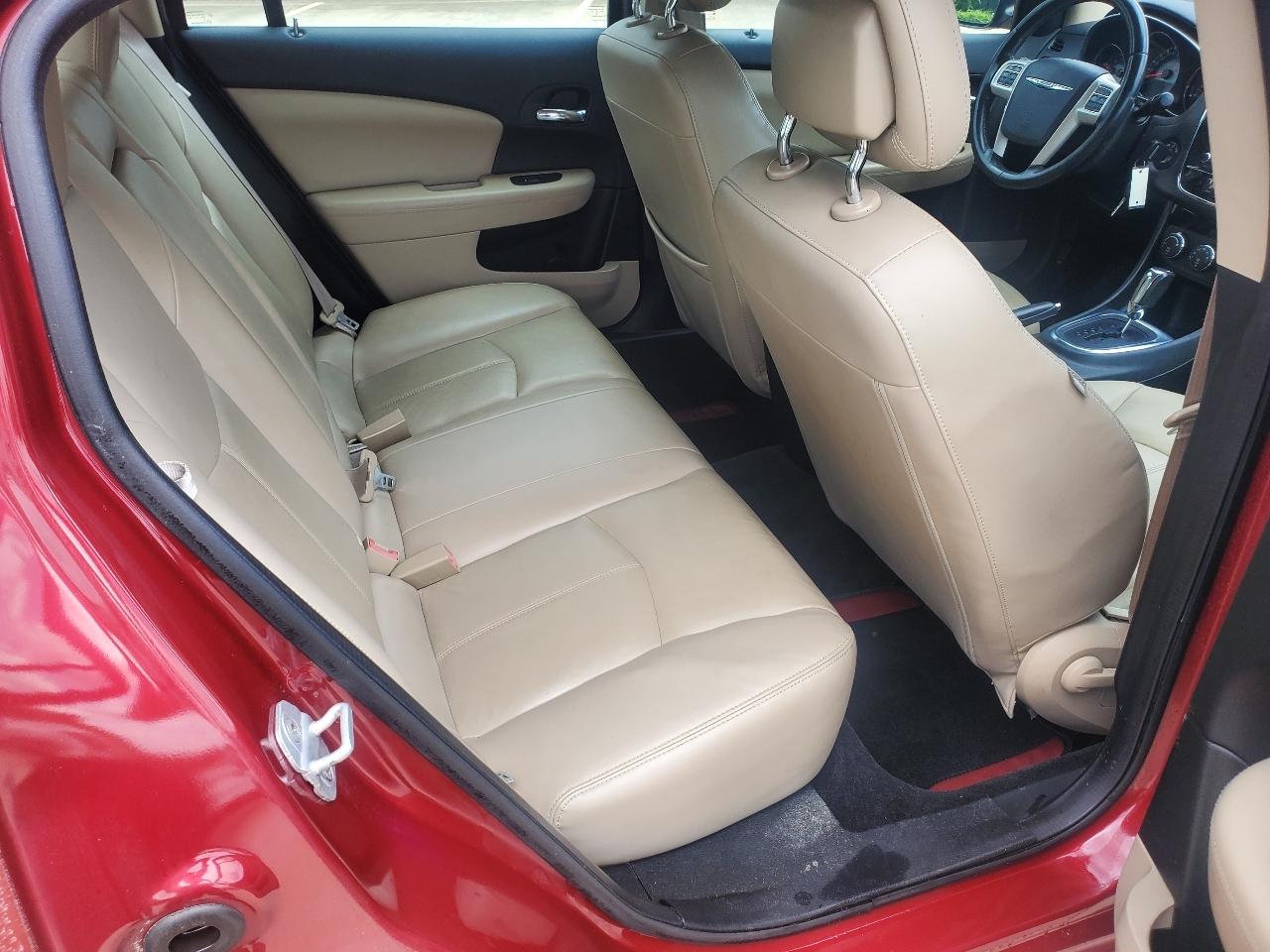 Chrysler 200 Limited 2012
