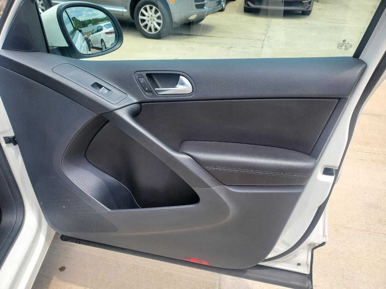 Volkswagen Tiguan SE 4Motion 2013