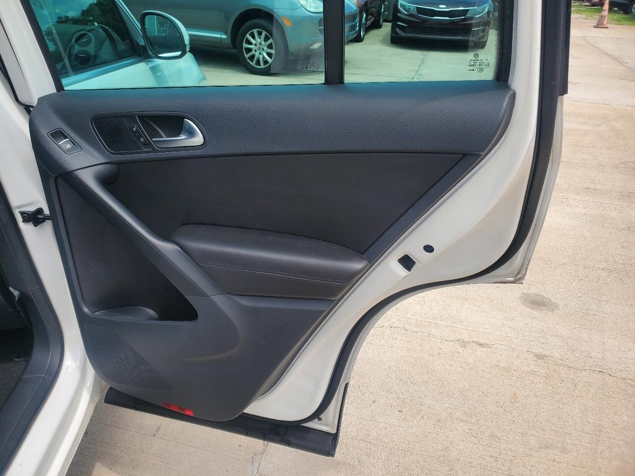 Volkswagen Tiguan SE 4Motion 2013