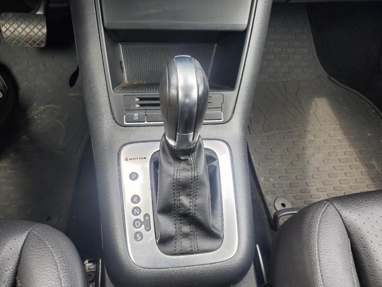 Volkswagen Tiguan SE 4Motion 2013