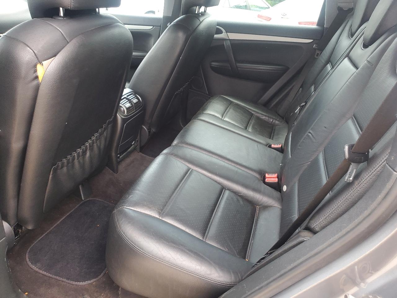 Porsche Cayenne AWD 2006