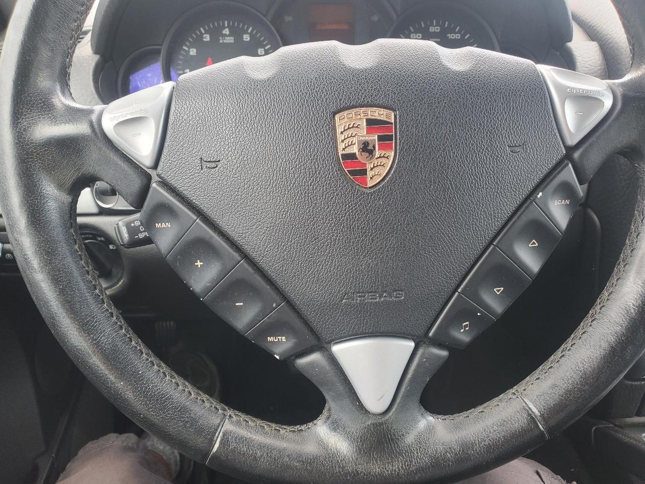 Porsche Cayenne AWD 2006