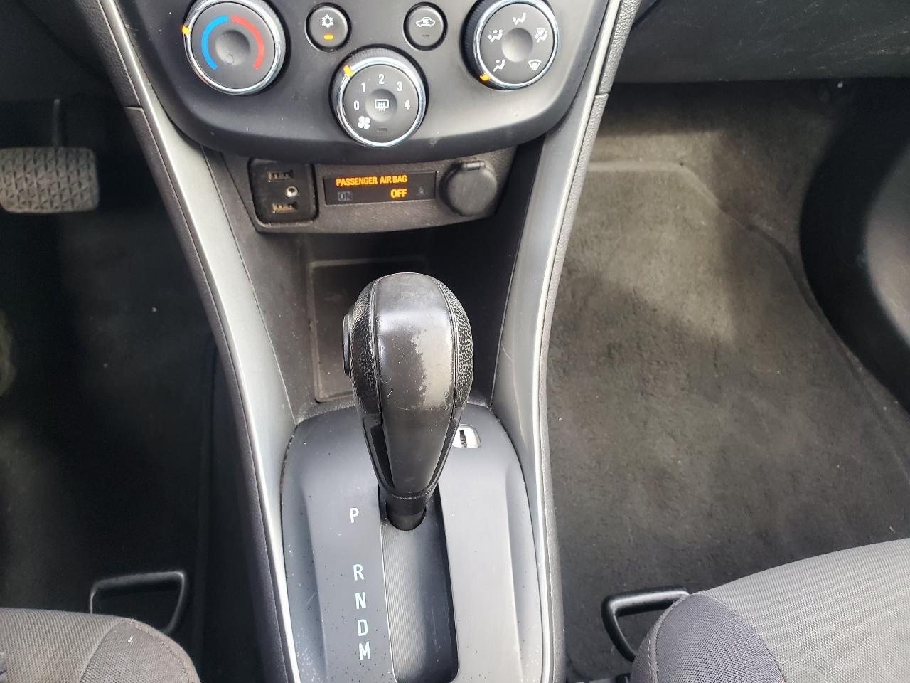 Chevrolet Trax LS FWD 2018