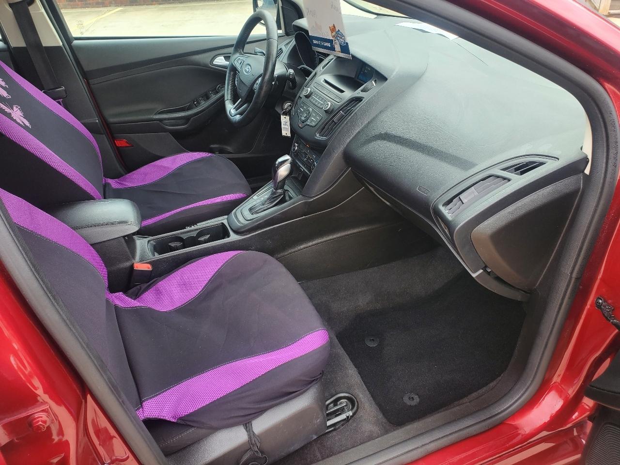 Ford Focus SE Hatch 2016