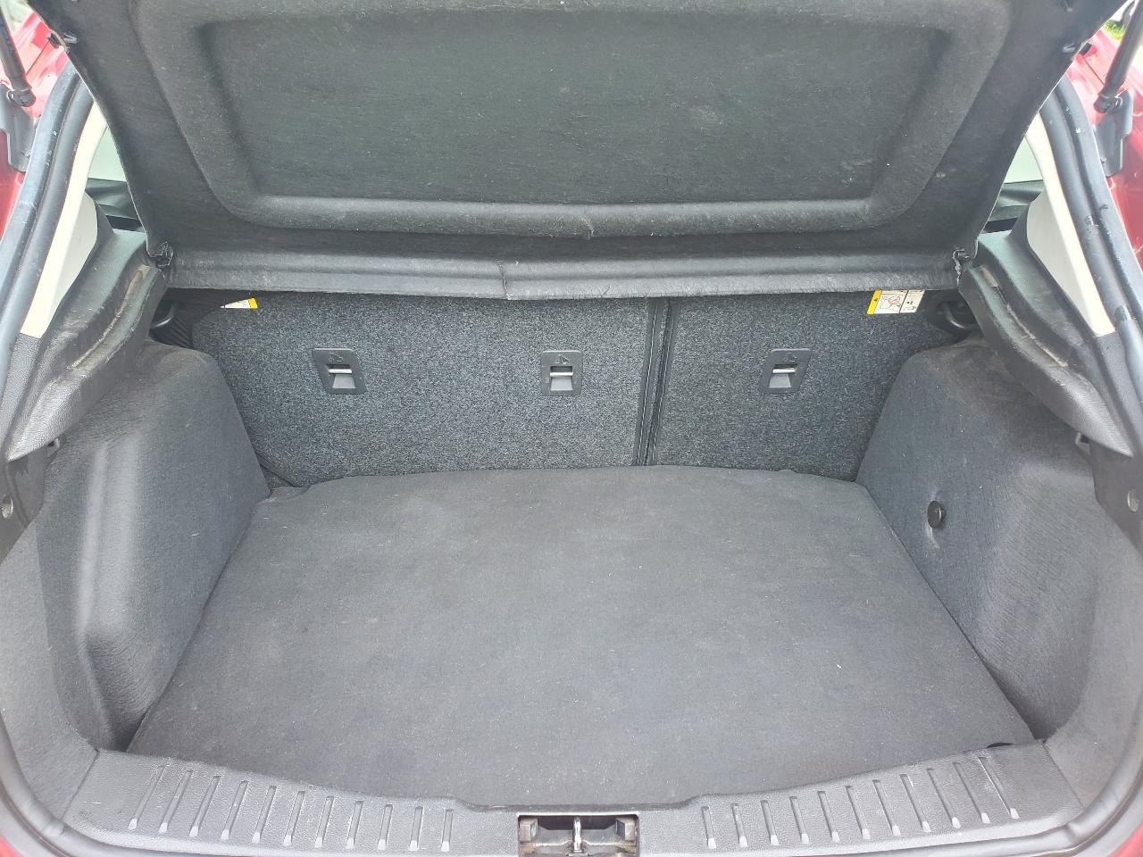 Ford Focus SE Hatch 2016