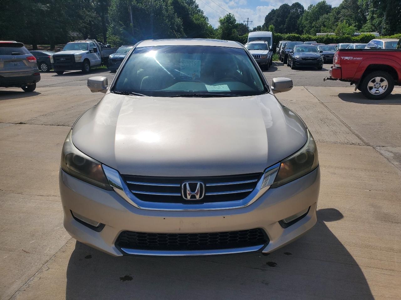 Honda Accord EX Sedan AT 2013