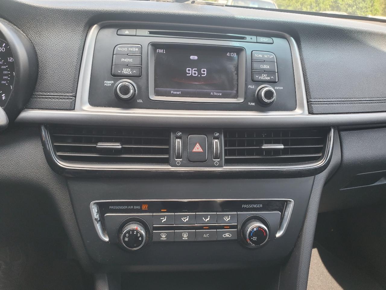 Kia Optima LX 2017