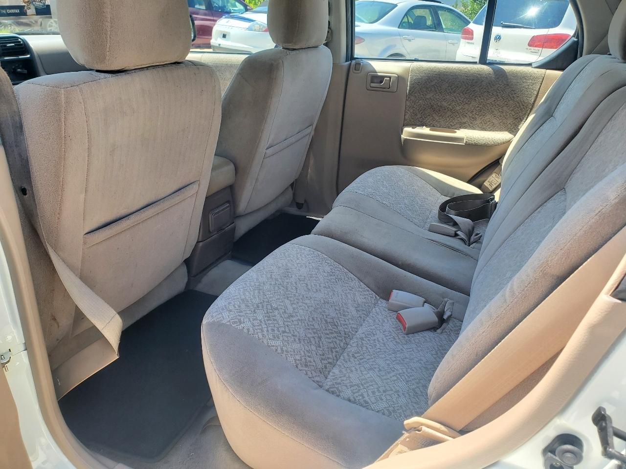 Isuzu Rodeo S V6 2WD 2000